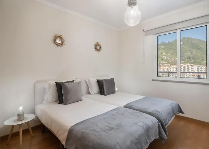 Madeira Ocean Paradise By An Island Caniço